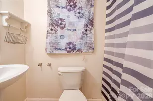 1467 E Marion St, Shelby, NC 28150 - Photo 27