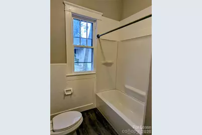 936 W Front Street, Statesville, NC 28677 - Photo 11