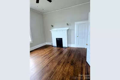 936 W Front Street, Statesville, NC 28677 - Photo 5