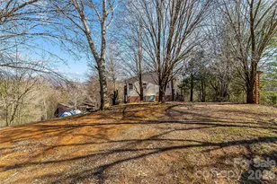 350 Sandy Bottom Rd, Marshall, NC 28753 - Photo 29