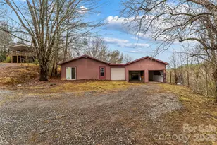 350 Sandy Bottom Rd, Marshall, NC 28753 - Photo 17