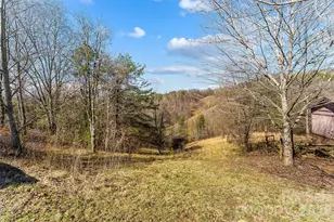 350 Sandy Bottom Rd, Marshall, NC 28753 - Photo 35