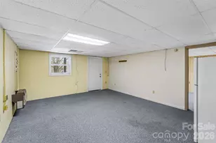 350 Sandy Bottom Rd, Marshall, NC 28753 - Photo 17