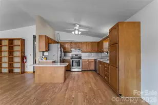 350 Sandy Bottom Rd, Marshall, NC 28753 - Photo 5