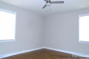 1014 Penrose Ln, Charlotte, NC 28217 - Photo 9