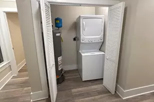 709 E Front St, Statesville, NC 28677 - Photo 3