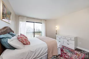 1608 Sharon Rd W, Charlotte, NC 28210 - Photo 11