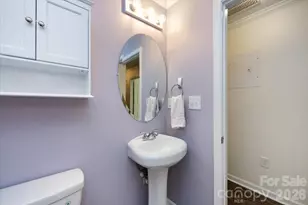 2566 Carya Pond Ln, Charlotte, NC 28212 - Photo 33