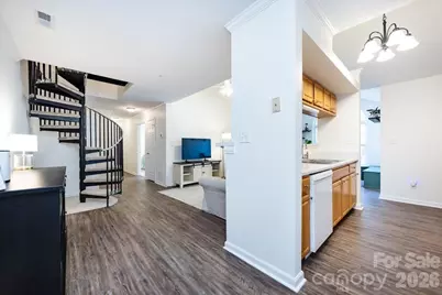 2566 Carya Pond Lane, Charlotte, NC 28212 - Photo 5