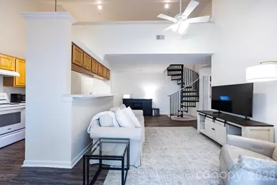 2566 Carya Pond Lane, Charlotte, NC 28212 - Photo 9