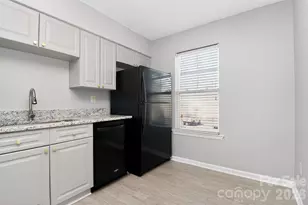 4298 Melrose Club Dr, Matthews, NC 28105 - Photo 9