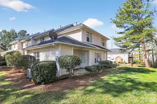 4298 Melrose Club Dr, Matthews, NC 28105 - Photo 7