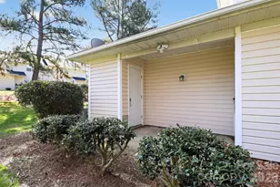 4298 Melrose Club Dr, Matthews, NC 28105 - Photo 5