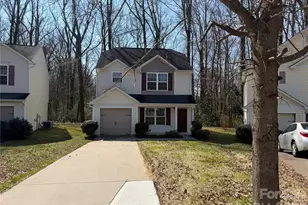 1240 Pinehaven Ct, Charlotte, NC 28215 - Photo 1