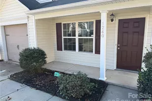 1240 Pinehaven Ct, Charlotte, NC 28215 - Photo 3