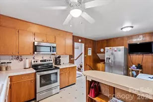 8224 Carrolwood Dr, Charlotte, NC 28217 - Photo 7