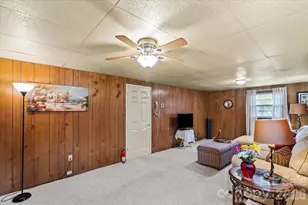 8224 Carrolwood Dr, Charlotte, NC 28217 - Photo 3