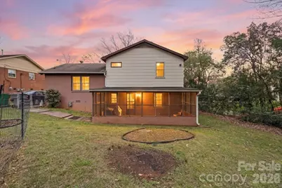 8224 Carrolwood Drive, Charlotte, NC 28217 - Photo 29