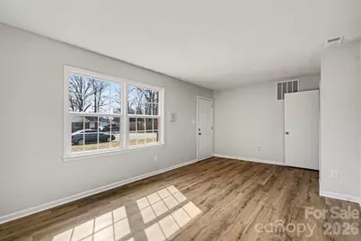 2200 Longdale Drive, Charlotte, NC 28217 - Photo 7