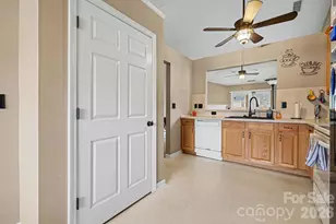 8418 Appledale Dr, Charlotte, NC 28262 - Photo 19