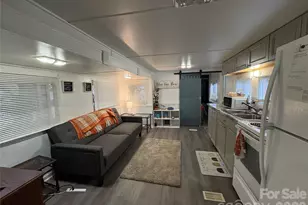 200 Badin Vw Rd, New London, NC 28127 - Photo 3