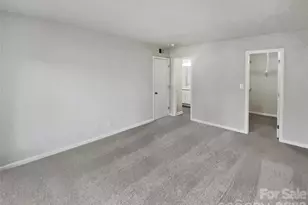 6041 Pinebark Ct, Charlotte, NC 28212 - Photo 13