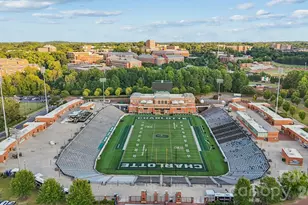 2155 Hawksworth Ln, Charlotte, NC 28262 - Photo 31