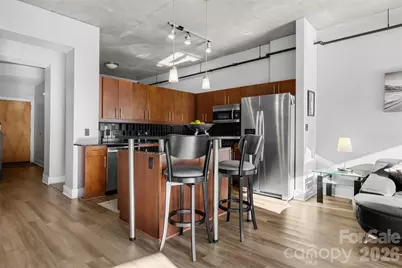 505 E 6th Street #707, Charlotte, NC 28202 - Photo 3
