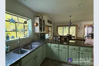 5802 Jolly Roger Court, New Bern, NC 28560 - Photo 3