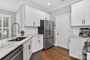 815 Celbridge Ct, Charlotte, NC 28270 - Photo 17