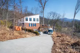 59 Faircrest Rd, Asheville, NC 28804 - Photo 5