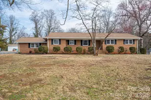 525 Julia Ave, Belmont, NC 28012 - Photo 1