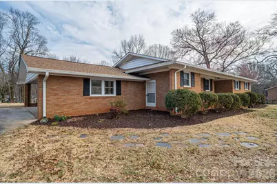 525 Julia Avenue, Belmont, NC 28012 - Photo 3