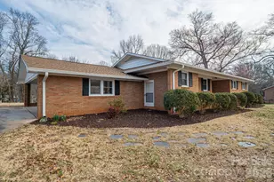 525 Julia Ave, Belmont, NC 28012 - Photo 3