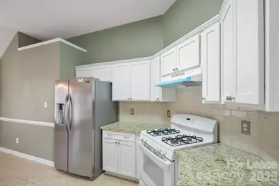 12013 Evergreen Hollow Drive, Charlotte, NC 28269 - Photo 11