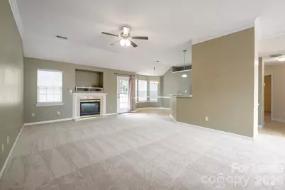 12013 Evergreen Hollow Drive, Charlotte, NC 28269 - Photo 3