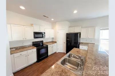 1142 Doby Springs Drive, Charlotte, NC 28262 - Photo 11