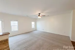 1142 Doby Springs Dr, Charlotte, NC 28262 - Photo 3