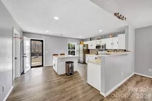 164 Alexander Dr, Hopkins, SC 29061 - Photo 7