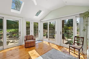 48 Springvale Ave, Asheville, NC 28803 - Photo 3