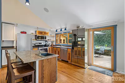 48 Springvale Avenue, Asheville, NC 28803 - Photo 9