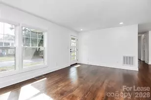 4313 Maureen Dr, Charlotte, NC 28205 - Photo 5