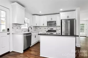 4313 Maureen Dr, Charlotte, NC 28205 - Photo 11