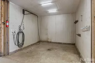 1487 Hayes Rd, Columbus, NC 28722 - Photo 25