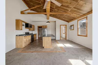 1487 Hayes Road, Columbus, NC 28722 - Photo 3