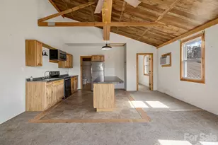 1487 Hayes Rd, Columbus, NC 28722 - Photo 3