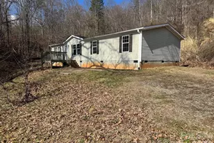 31 Parker Dr, Candler, NC 28715 - Photo 1