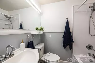 1425 5th Street NE, Hickory, NC 28601 - Photo 31