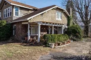 636 Main St E, Valdese, NC 28690 - Photo 1