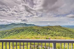 303 Sugar Top Dr, Sugar Mountain, NC 28604 - Photo 19
